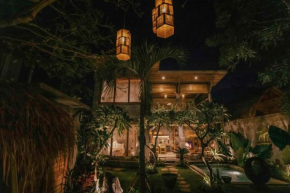 Buena Villa Surf Culture Jungle Escape in Bingin